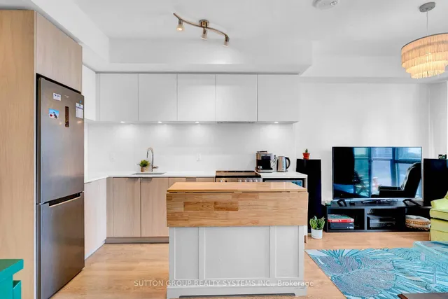 Additional image 8 of 65 ANNIE CRAIG Dr Unit 703