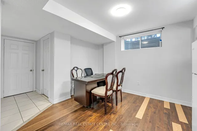 Additional image 37 of 26 Hefferon Crt