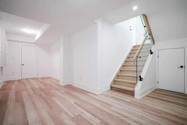 Additional image 42 of 83 Kalmar Ave