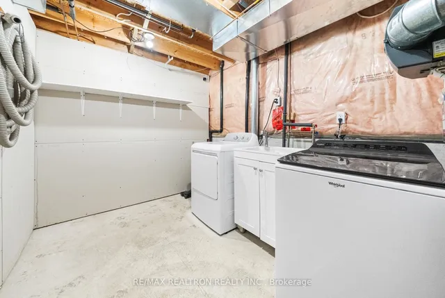 Additional image 42 of 34 Shadyglen Dr