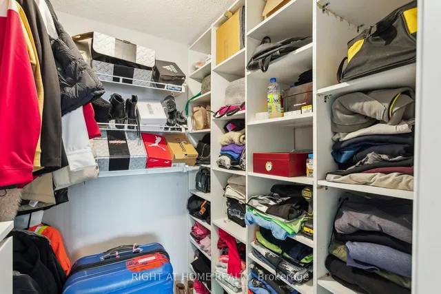 Additional image 25 of 451 The West Mall N/A Unit 1616