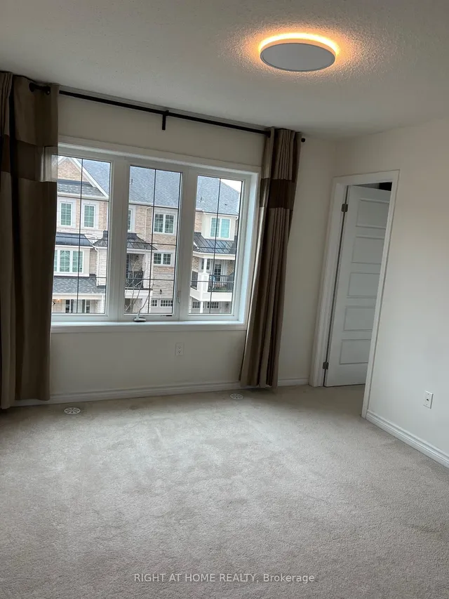 Additional image 19 of 3060 Mistletoe Gdns