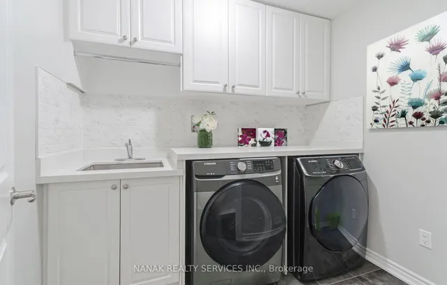 Additional image 35 of 17 Henry Moody Dr