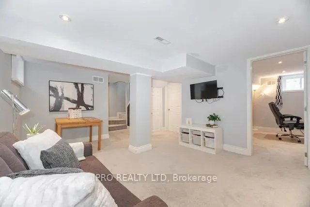 Additional image 28 of 62 McCaul St