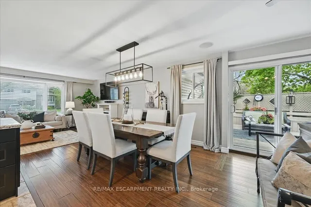 Additional image 17 of 747 MULLIN Way