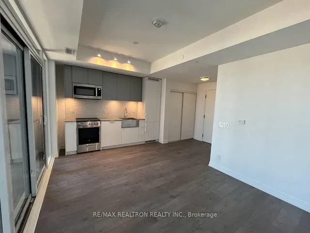 Additional image 13 of 270 Dufferin St Unit 602