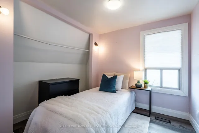 Additional image 28 of 28 Edinburgh Ave