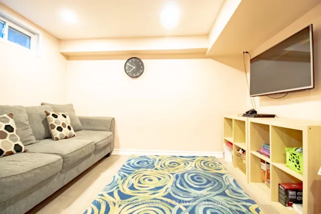 Additional image 23 of 10 Angus Rd Unit 132