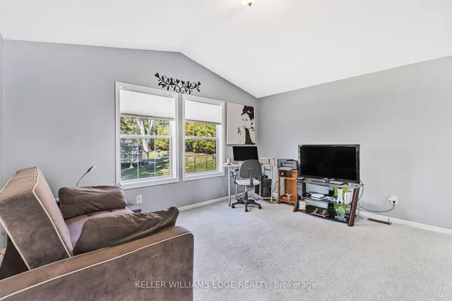 Additional image 18 of 53 Hillside Cres