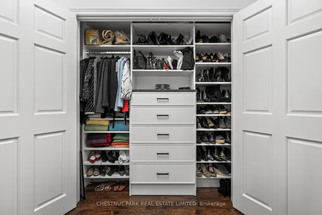 Additional image 28 of 94 Pleasant Blvd