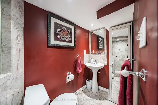 Additional image 30 of 36 Frances Ave