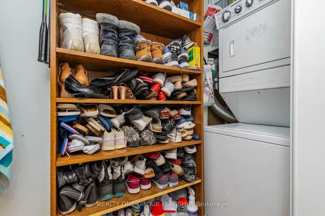 Additional image 14 of 3045 Finch Ave Unit 1032