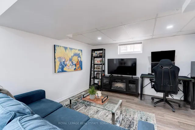 Additional image 33 of 600 Quebec St