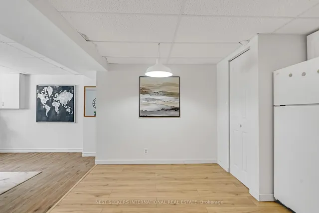 Additional image 23 of 7 Thirty Fifth St