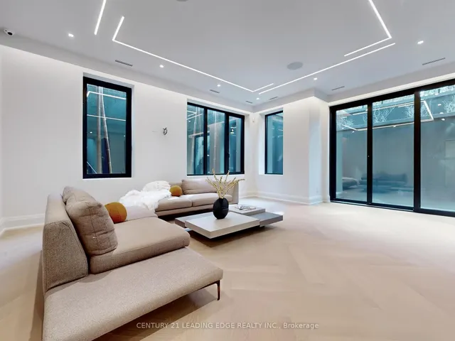 Additional image 41 of 8 Balding Crt