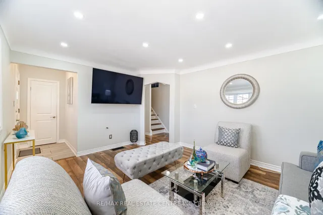 Additional image 6 of 32 East 44th St