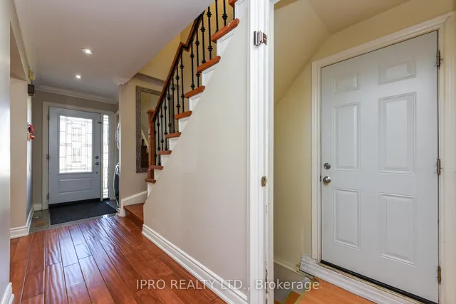 Additional image 34 of 5136 Palomar Cres