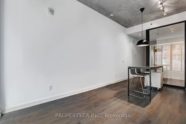 Additional image 16 of 8 Dovercourt Rd Unit 210