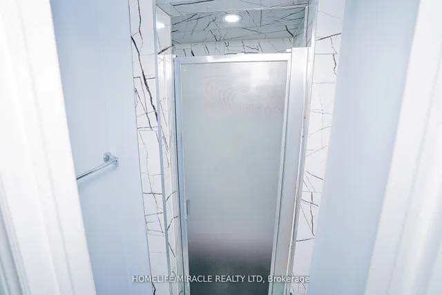 Additional image 39 of 23 Hollowgrove Blvd