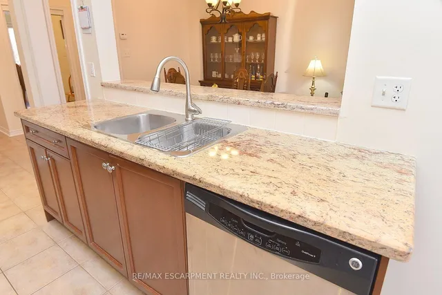 Additional image 15 of 4194 Rawlins Common