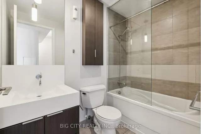 Additional image 25 of 110 Charles St Unit 3608