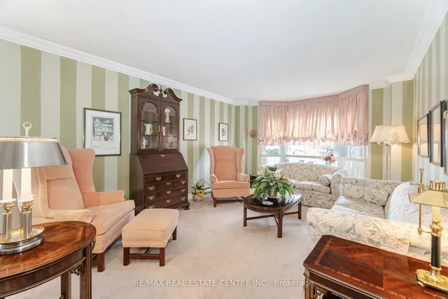 Additional image 3 of 42 Fernbrook Cres