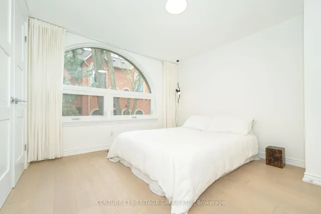 Additional image 16 of 280 Sherbourne St Unit 5