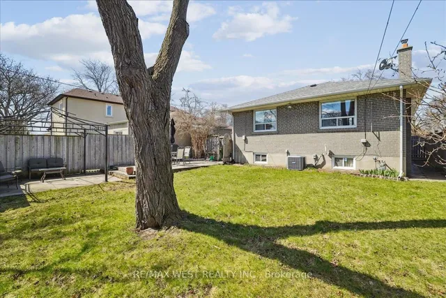 Additional image 10 of 188 Thistle Down Blvd