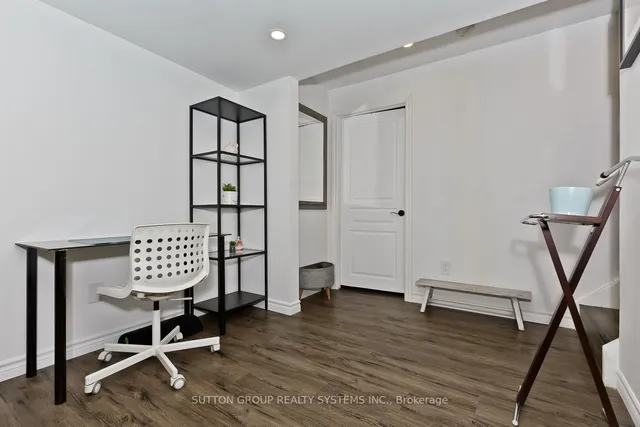 Additional image 33 of 883 Fowles Crt