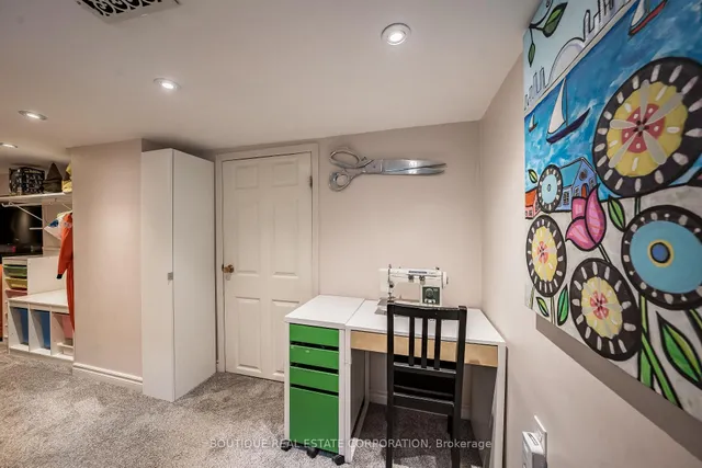 Additional image 25 of 36 Frances Ave