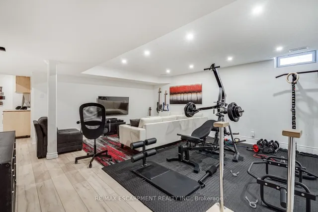 Additional image 33 of 5244 Brada Cres