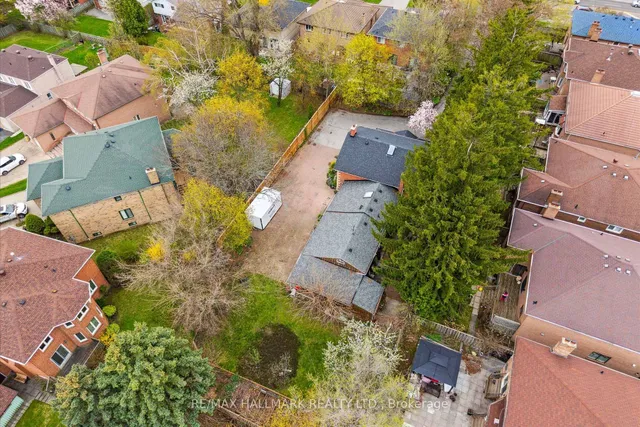 Additional image 48 of 2577 Kennedy Rd