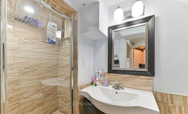 Additional image 33 of 35 Faulkner Cres