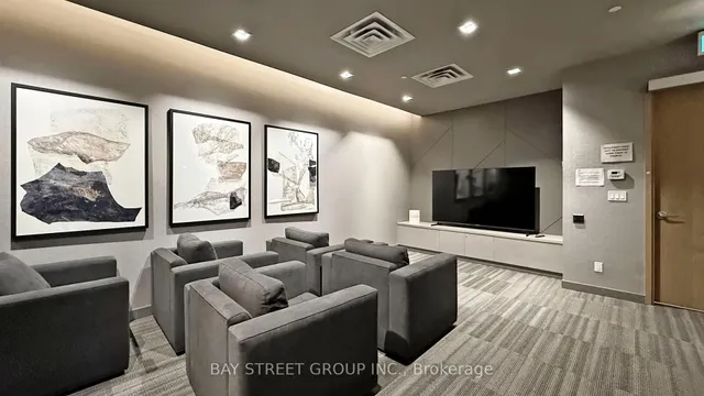 Additional image 41 of 180 Fairview Mall Dr Unit 503