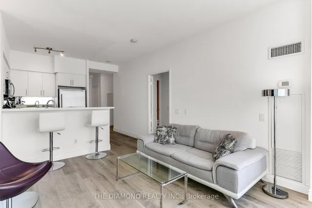 Additional image 13 of 5 Marine Parade Dr Unit 327