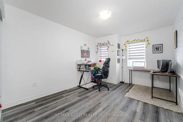 Additional image 24 of 13 Redfern St