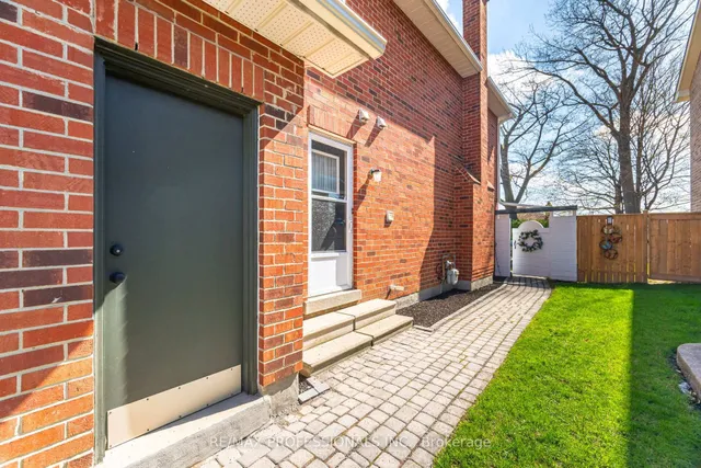 Additional image 40 of 72 Barr Cres