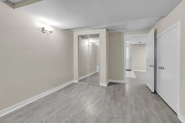 Additional image 43 of 1595 Meadowfield Cres