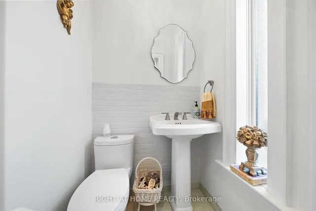 Additional image 3 of 403 Hess St