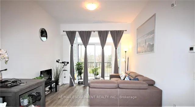 Additional image 8 of 1 Redfern Ave Unit 135