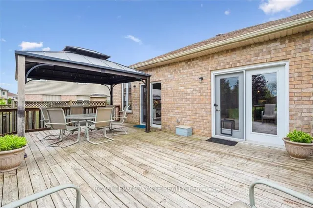 Additional image 38 of 504 Country Clair Pl