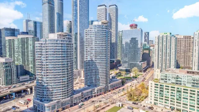 Additional image 37 of 208 Queens Quay Unit 1902