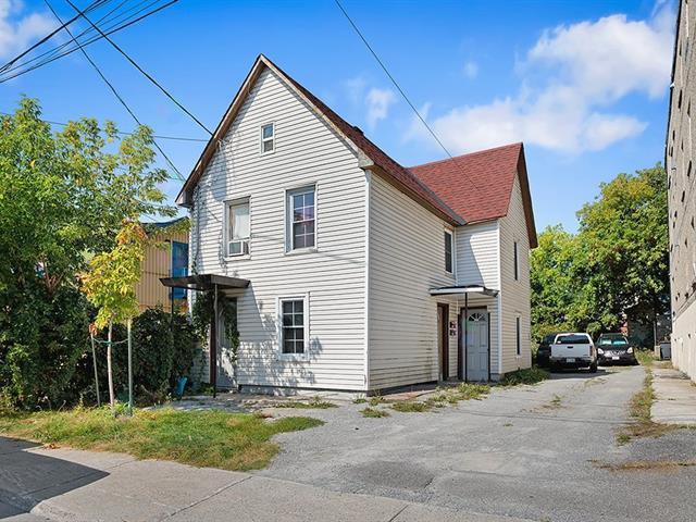69 Rue Papineau|Gatineau (Hull), Quebec J8X1T9