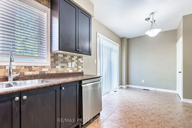 Additional image 8 of 595 Grant Way