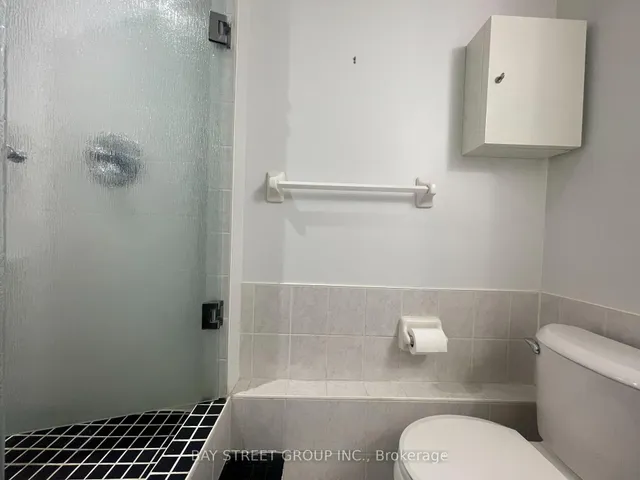 Additional image 16 of 736 Bay St Unit 1910