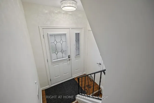 Additional image 2 of 62 Cloke Crt