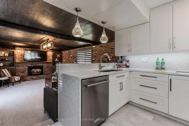 Additional image 11 of 1100 Dovercourt Ave