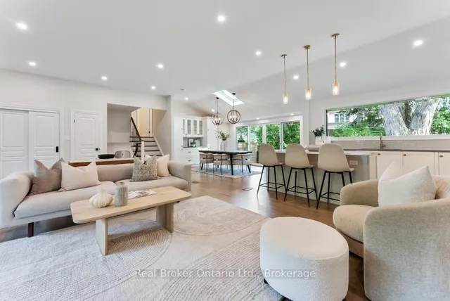 Additional image 6 of 307 South Crt