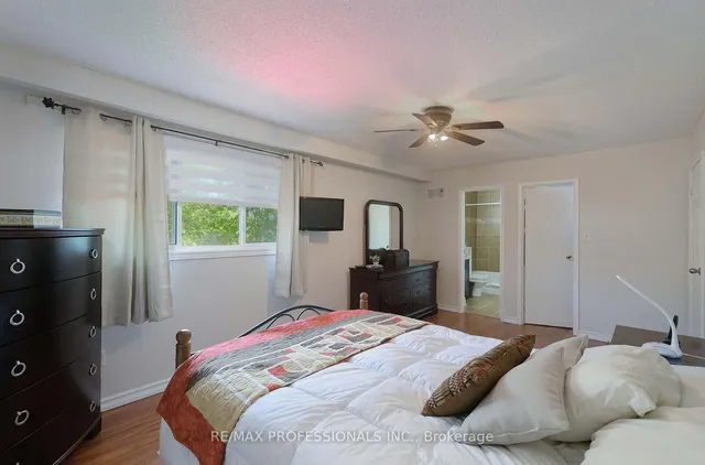 Additional image 25 of 7 Dalzell Ave