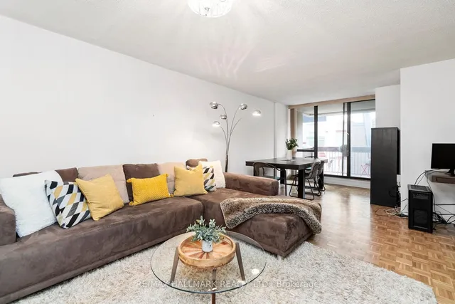 Additional image 2 of 89 Mccaul St Unit 417